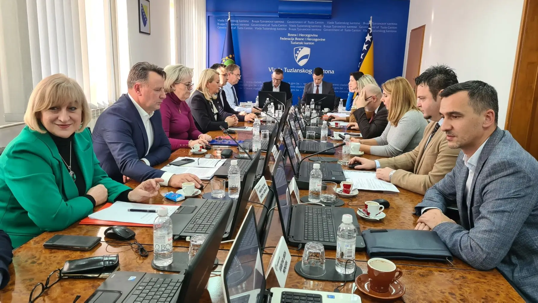 Informacija sa 83. redovne sjednice Vlade Tuzlanskog kantona Informacija sa 83. redovne sjednice Vlade Tuzlanskog kantona