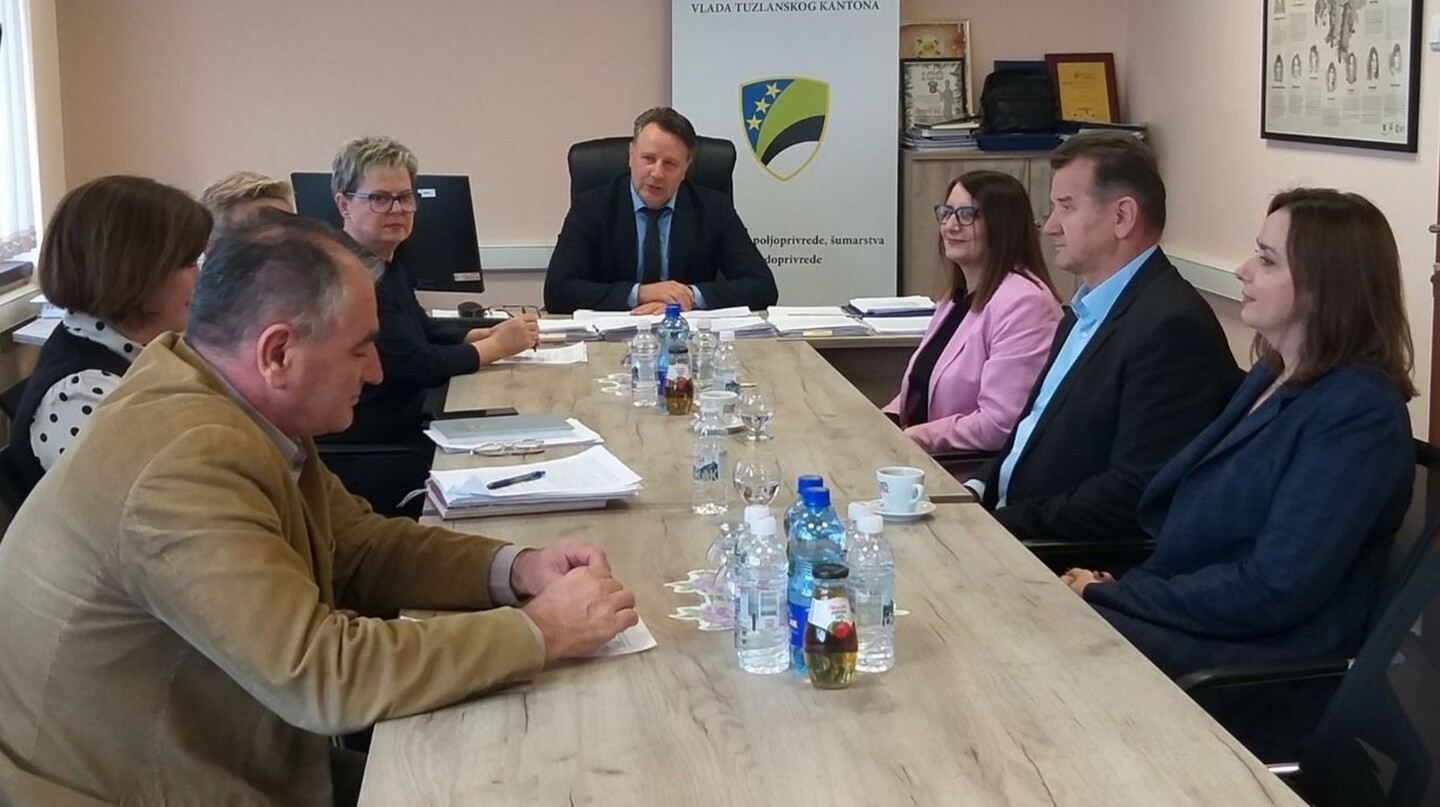 1774339215_69c2448fa9d06