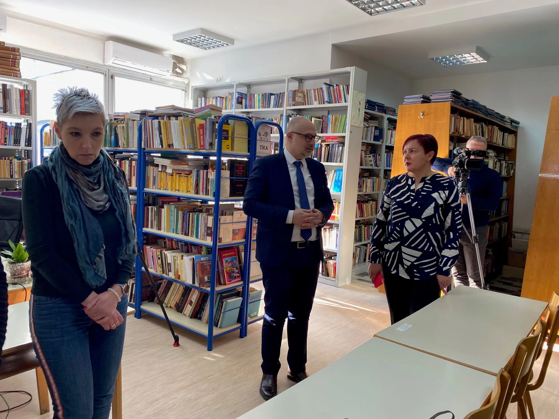  Rekonstruisana biblioteka Filozofskog fakulteta Univerziteta u Tuzli