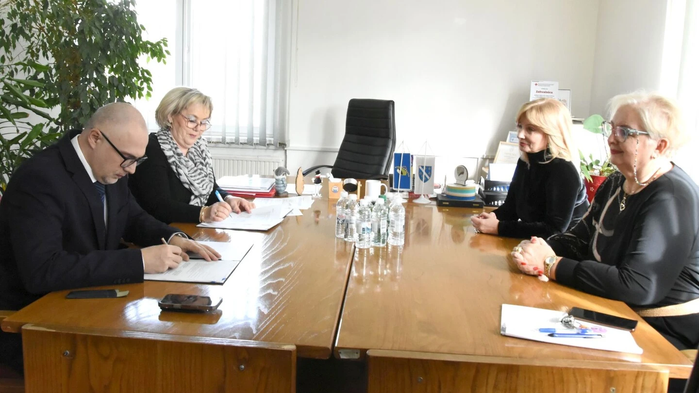 Potpisan Protokol o postupanju sa učenicima oboljelim od dijabetesa u osnovnim i srednjim školama TK