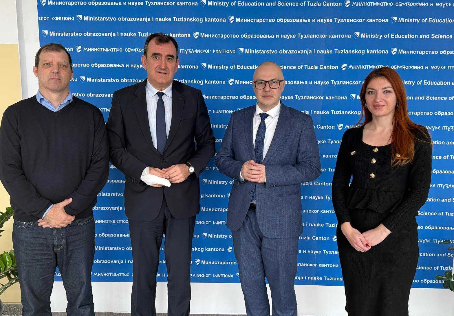 Sastanak ministra Omerovića i predstavnika UNESCO-a: Saradnja u cilju jačanja medijske i informacijske pismenosti