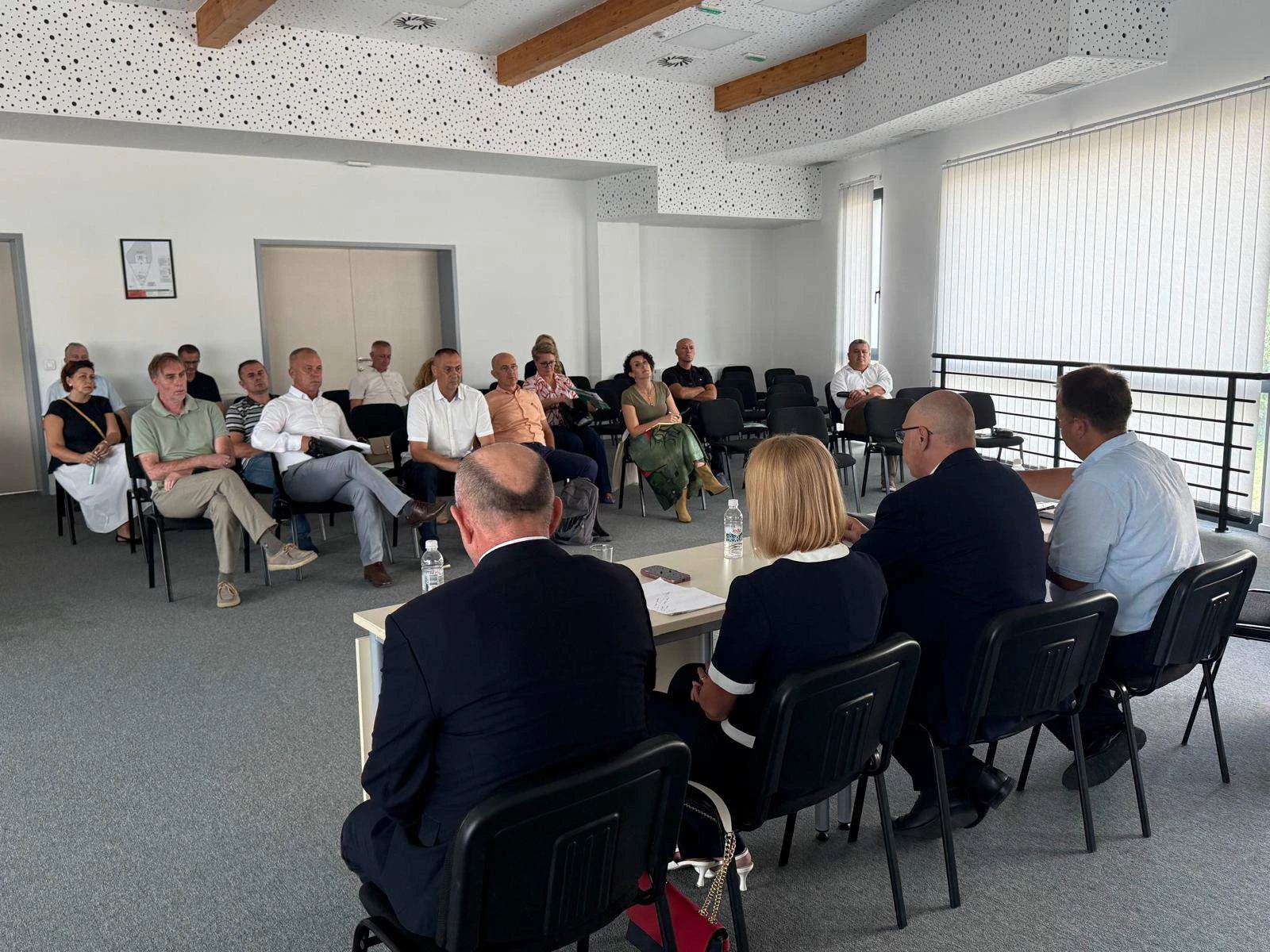 Završne pripreme za novu školsku godinu: Ministar Omerović održao sastanke s direktorima škola